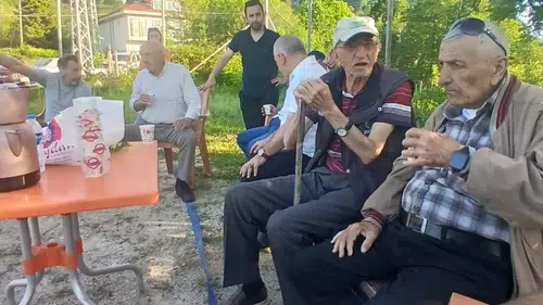 Kemalpaşa'da Köy Ziyaretleriyle Teşkilat Çalışmaları Değerlendirildi