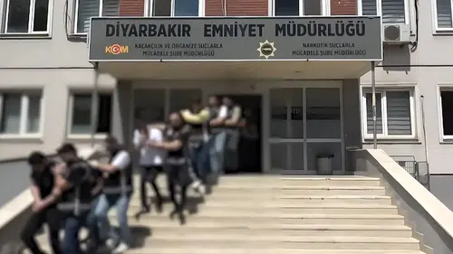Diyarbakır’da silahlı suç örgütüne operasyon: 15 tutuklama