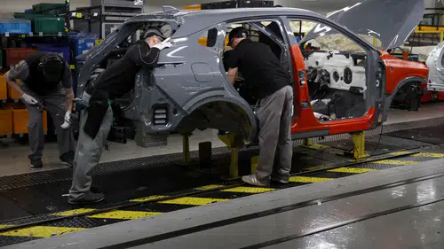 Tamamen Elektrikli Qashqai Yalan Oldu