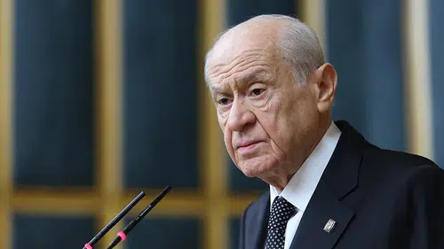 Bahçeli'den CHP'ye Uyarı: Hukuki Süreç, Kalabalıkların Sesiyle Değil, Kural ve İlkelerle Yürütülmeli