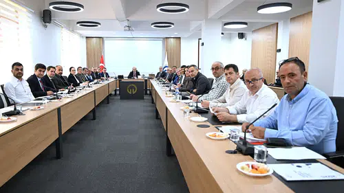 KTÜ’de Stratejik Performans Masaya Yatırıldı: 2025 Hedefleri Değerlendirildi