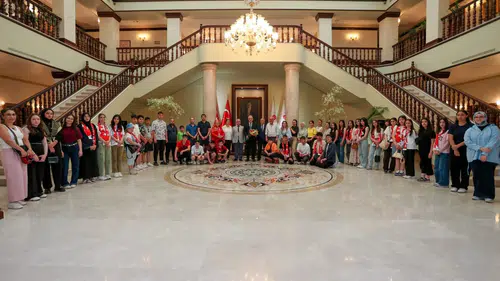 Murgul Belediyesi'nden Eğitime Destek Veren Fetanet Yıldırım'a Teşekkür