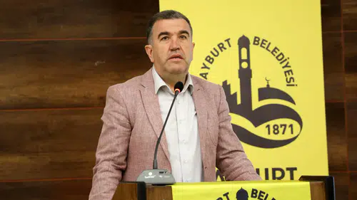 Bayburt'ta Dede Korkut Şölenleri Şiir Gecesiyle Final Yaptı