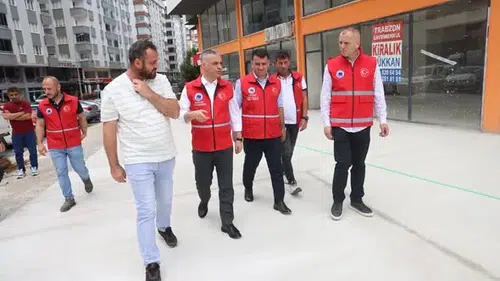 Başkan Bıyık Çalışmaları Sahada İnceledi: Yomra'da Yeni Düzenlemeler Yolda