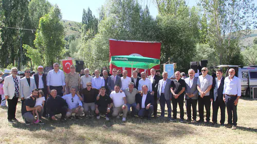 Taşçılar Köyü'nde 19. Geleneksel Yaz Şenliği Coşkuyla Kutlandı