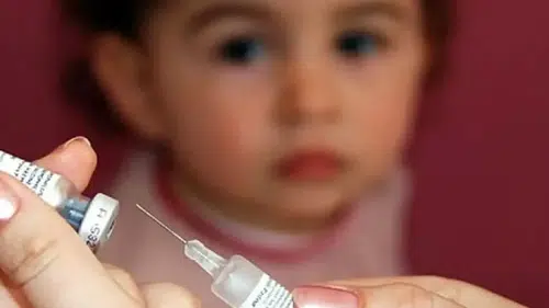 Kızamık Salgını Alarm Veriyor: 779 Çocuk Hayatını Kaybetti