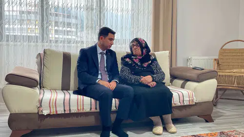 Arhavi Kaymakamı Muhammet Güzel'den Şehit Ailelerine Anlamlı Ziyaret