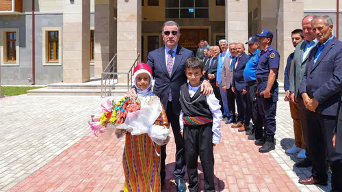 Vali Eldivan’dan Aydıntepe Kaymakamı Deniz Yıldırım’a Hayırlı Olsun Ziyareti