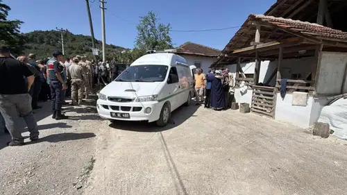 Arazi Anlaşmazlığı Kanlı Bir Olayla Sonuçlandı: Yenge Pompalı Tüfekle Hayatını Kaybetti!