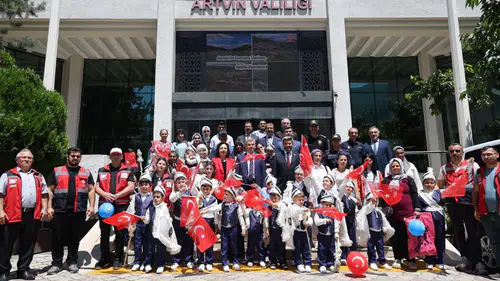 Artvin'de Sünnet Şöleni Coşkusu Yaşandı
