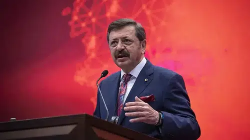 TOBB Başkanı Hisarcıklıoğlu'ndan bankalara sert tepki: Yüzde 60 faiz alıyorlar, daha vicdanlı olsunl