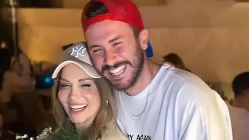 Şimal’in Eşi, Evlilik Yıl Dönümünde İçten Bir İtirafla Duygulandırdı: "Toprağına Ektiğim Her Çiçek..."