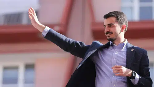 Çankaya Belediye Başkanı Hüseyin Can Güner görevden uzaklaştırıldı!