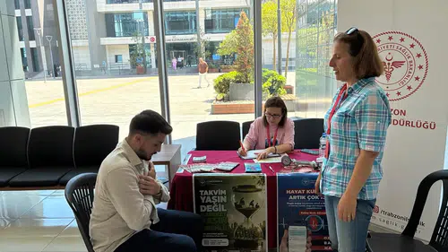 Ortahisar'da Hareket Yaşını Öğren Kampanyası Başladı: Vatandaşlara Ücretsiz Fiziksel Aktivite Değerlendirmesi