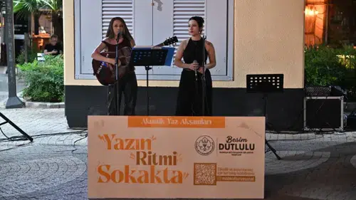 Manisa'da "Akustik Yaz Akşamları" adlı muhteşem etkinlik gerçekleştirildi!