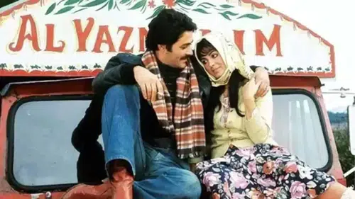 Türkan Şoray, Sergide Kadir İnanır Sorusu ile Duygusal Anlar Yaşadı!