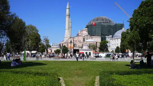 Ayasofya'nın Büyüleyici Çekimi: 30 Milyondan Fazla Ziyaretçi Ağırladı
