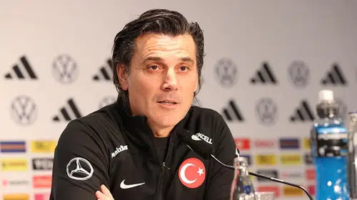 A Milli Takım'ın Teknik Direktörü Montella'dan Acı Haber: Ablası Hayatını Kaybetti