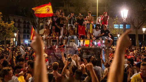 İspanya'da Dünya Kupası Coşkusu: Kutlamalarda Bir Çocuk Hayatını Kaybetti