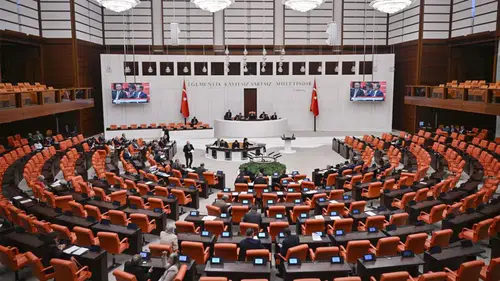 TBMM'de sandalye dağılımı sil baştan! CHP 5'inci sıraya geriledi