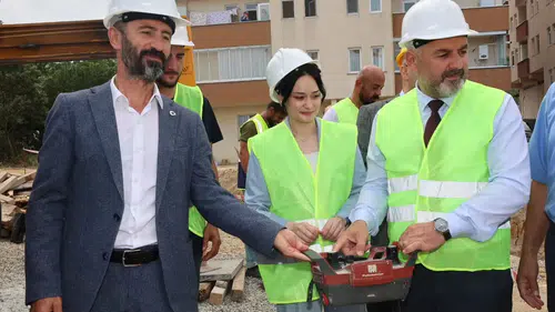 Arsin'de Eğitime Dev Yatırım: 16 Derslikli İlkokulun Temeli Atıldı