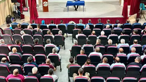 Pasinler’de Muhtarlar Toplantısı: Mahallelerin Sorunları Masaya Yatırıldı