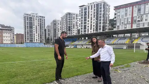 Pazar Futbol Sahası’nda Sona Doğru! Tribün İnşaatının Yüzde 70’i Tamamlandı