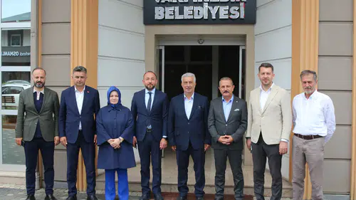 Milletvekili Vehbi Koç’tan Vakfıkebir Belediyesi’ne Ziyaret