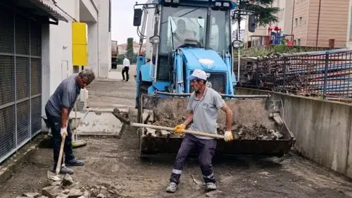 Vakfıkebir Belediyesi İlçe Genelinde Çalışmalarını Sürdürüyor