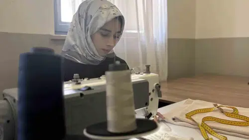 Evdeki küçük bir odada başladı, yurt dışına açıldı!