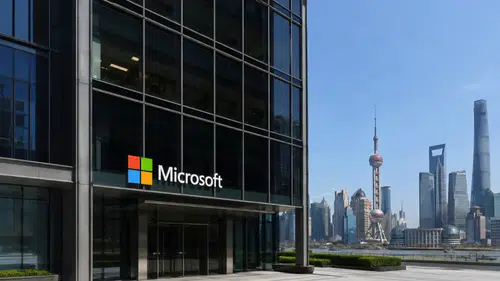 Microsoft, Çin'deki Faaliyetlerini Gözden Geçiriyor: 15 Ofis Kapatıldı