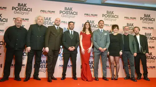 Ozan Akbaba başrolde: Bak Postacı Geliyor filmi ne anlatır"