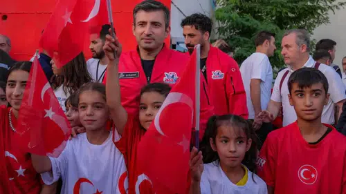 Selçuk Bayraktar'dan Mavi Vatan Etkinliği Daveti: "Gölcük'te Tüm Halkımızı Ağırlamak İstiyoruz"