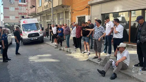Kardeşler Arasındaki Miras Çatışması Sokakta Kanlı Çatışmaya Sebep Oldu!