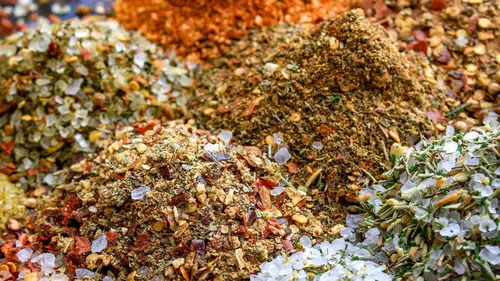 Yemeklere tuz yerine lezzet katacak 4 şifalı baharat