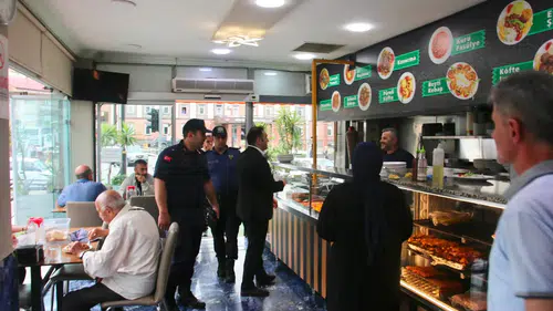 Kaymakam Korkmaz’dan Ardeşen’de Esnaf Ziyareti