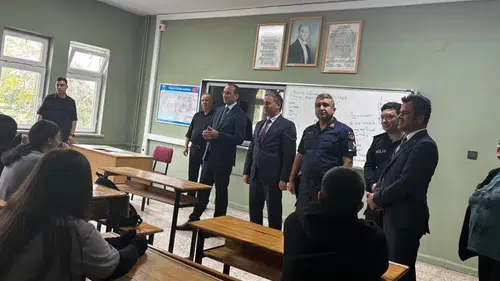 Beşikdüzü’nde Okul Güvenliği ve Mesleki Eğitim İçin Ziyaret