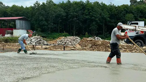 Arsin’de Fen İşleri Müdürlüğü Ekipleri Çalışmalarını Sürdürüyor