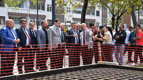 Trabzon’un Yarım Asırlık Hayali Gerçek Oluyor: Raylı Sistemde İlk Kazma Vuruluyor