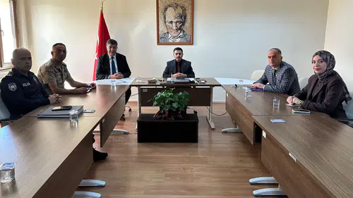 Pasinler’de sokak hayvanları için eylem planı masaya yatırıldı