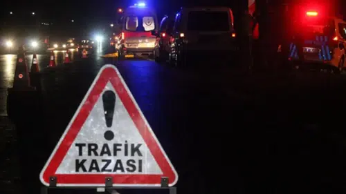 Afyonkarahisar’da iki araç çarpıştı: 1 ölü, 1 ağır yaralı