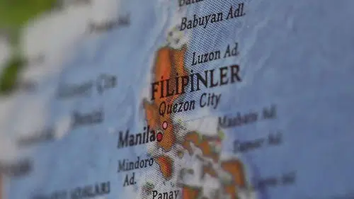 Filipinler'de okul saldırısı: Çok sayıda öğrenci öldü