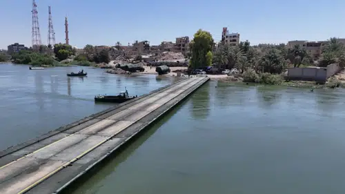 Fırat Nehri'nde Türk Askerinden Önemli Adım: Mehmetçik Suriye'ye Yüzer Köprü Kurdu!