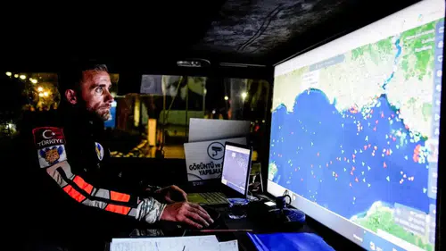 Silivri'de Kaybolan Geminin Peşine Düşüldü: Arama Kurtarma Ekipleri Hazırlıkta