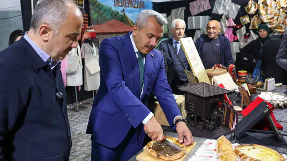 Vali Baydaş, 5. Rize Gastronomi Günleri’ni Ziyaret Etti 🍽️