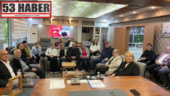 Murgul Belediyesi’nde Geleneksel Bayramlaşma Programı Düzenlendi