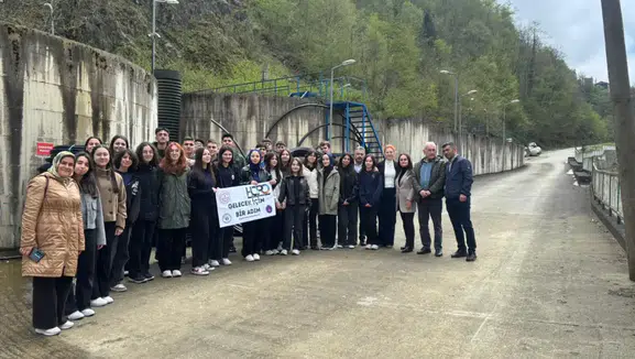 Trabzon Büyükşehir Belediyesi, öğrencilere yönelik atık su yönetimi konulu eğitim programı düzenliyor