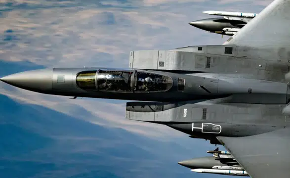 Kuveyt’te ABD uçakları düştü: Mürettebat sağ kurtuldu