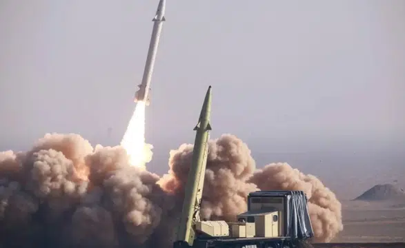 Orta Doğu'da Saldırılar Artıyor: İran'ın Füze ve İHA Saldırıları Körfez Ülkelerini Tehdit Ediyor