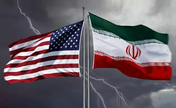 ABD, İran’a Ait Bir Gemiyi Hedef Aldı